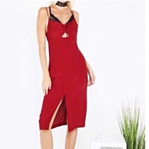 🌴🌴4 for $25🌴🌴 Rich Red Slit Dress•